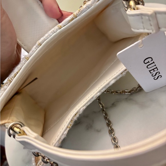 GUESS Cream Tweed Top-Handle Chain Satchel 7.5 by 8 inches Pretty cute - Picture 8 of 14